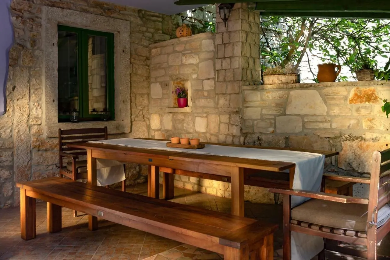 Holiday Home Ladonja Manjadvorci
