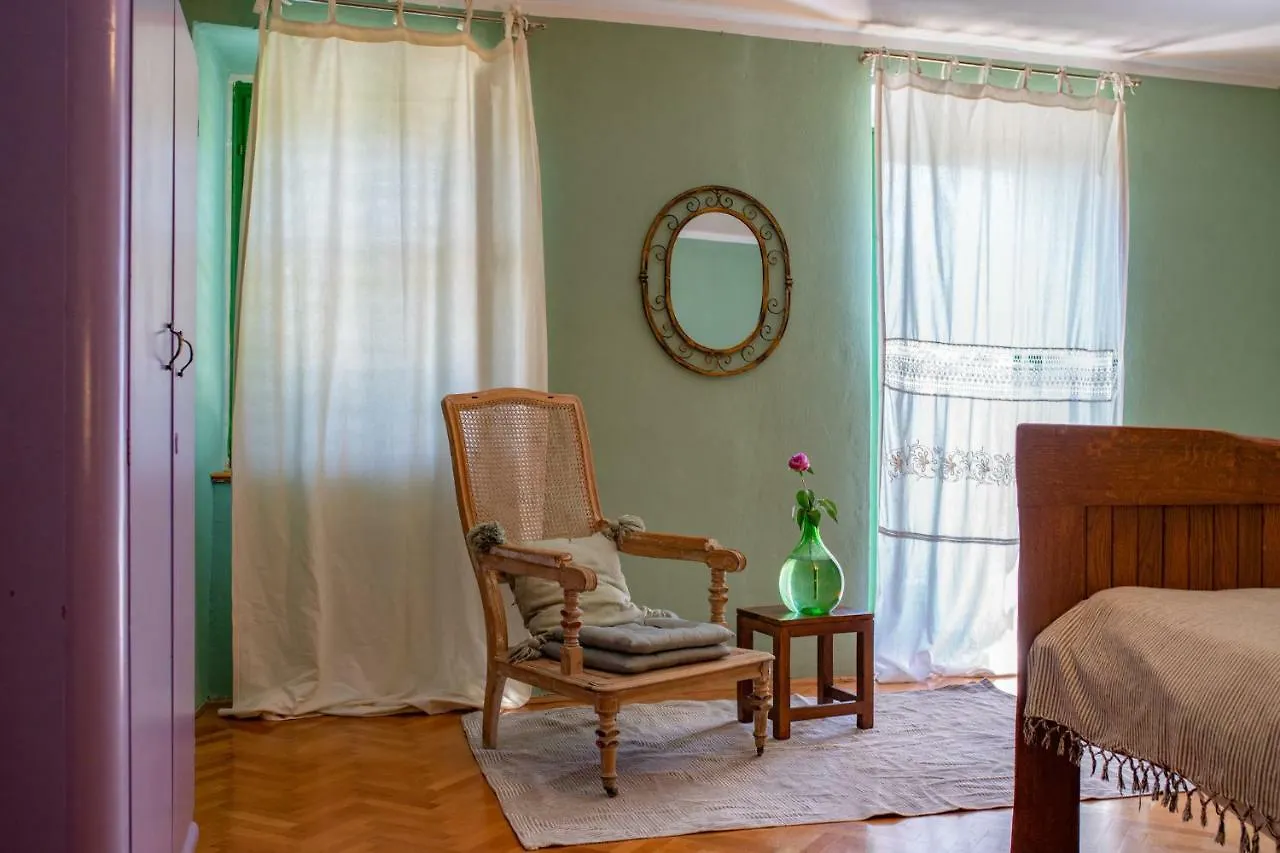 Holiday Home Ladonja Manjadvorci